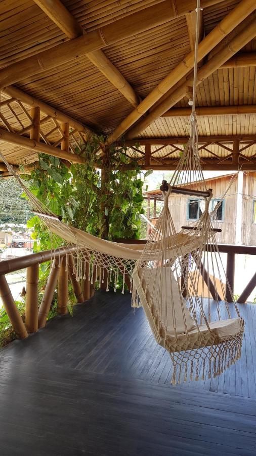 Golden Tree Mindo Eco-Lodge エクステリア 写真