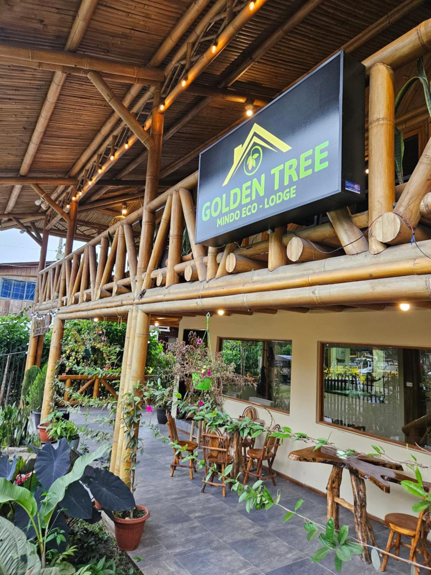 Golden Tree Mindo Eco-Lodge エクステリア 写真